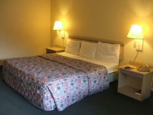 Regency Inn And Conference Center Clinton Rom bilde