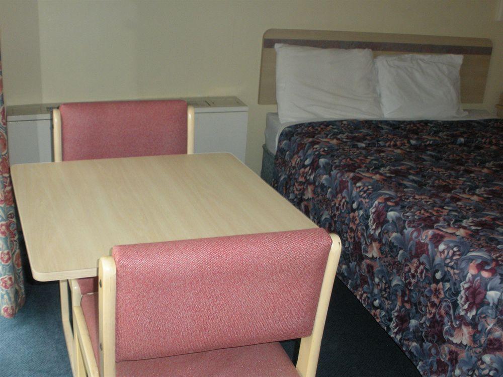 Regency Inn And Conference Center Clinton Eksteriør bilde